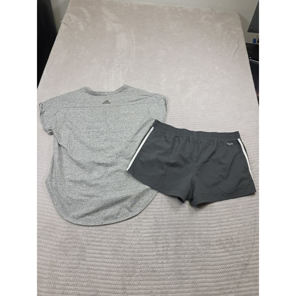 Adidas Shorts & Shirt Womens XL Gray Short Sleeve Climalite - Picture 7 of 8